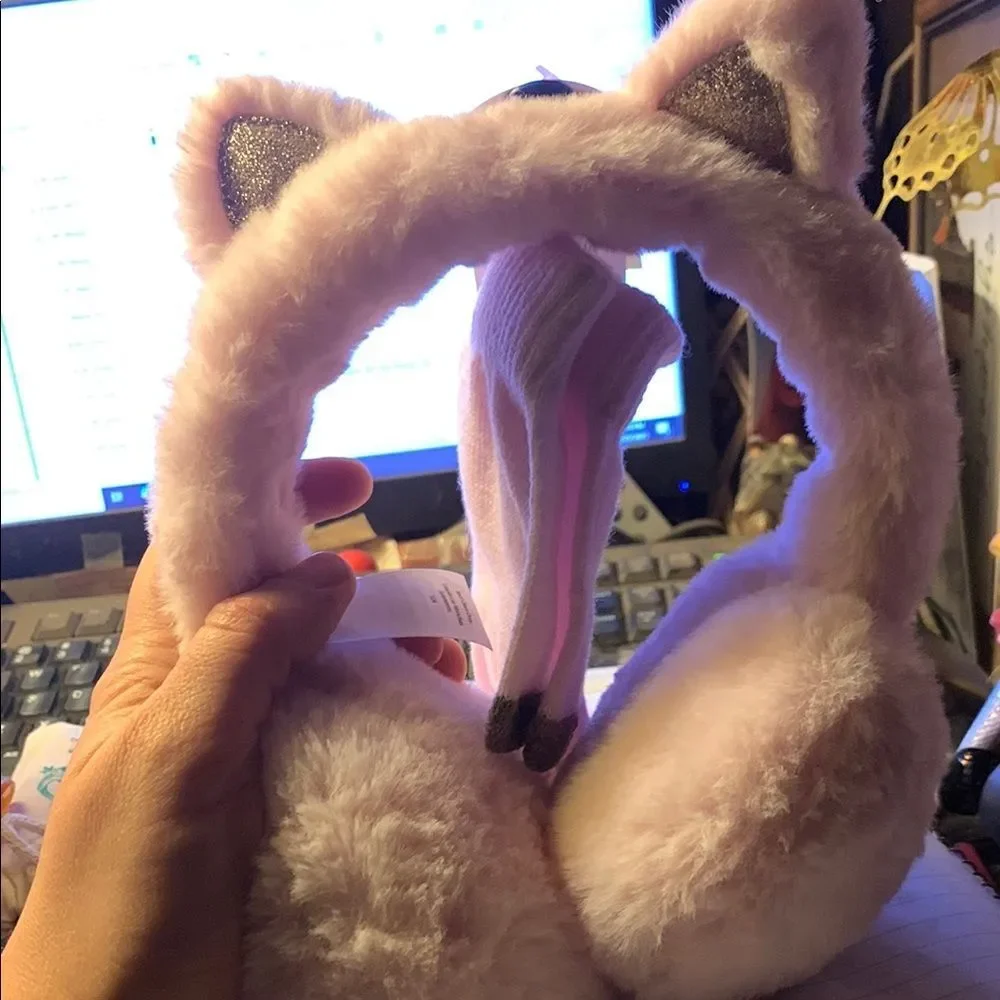 Wonder Nation Plush Pink Mittens with Gold Accents
